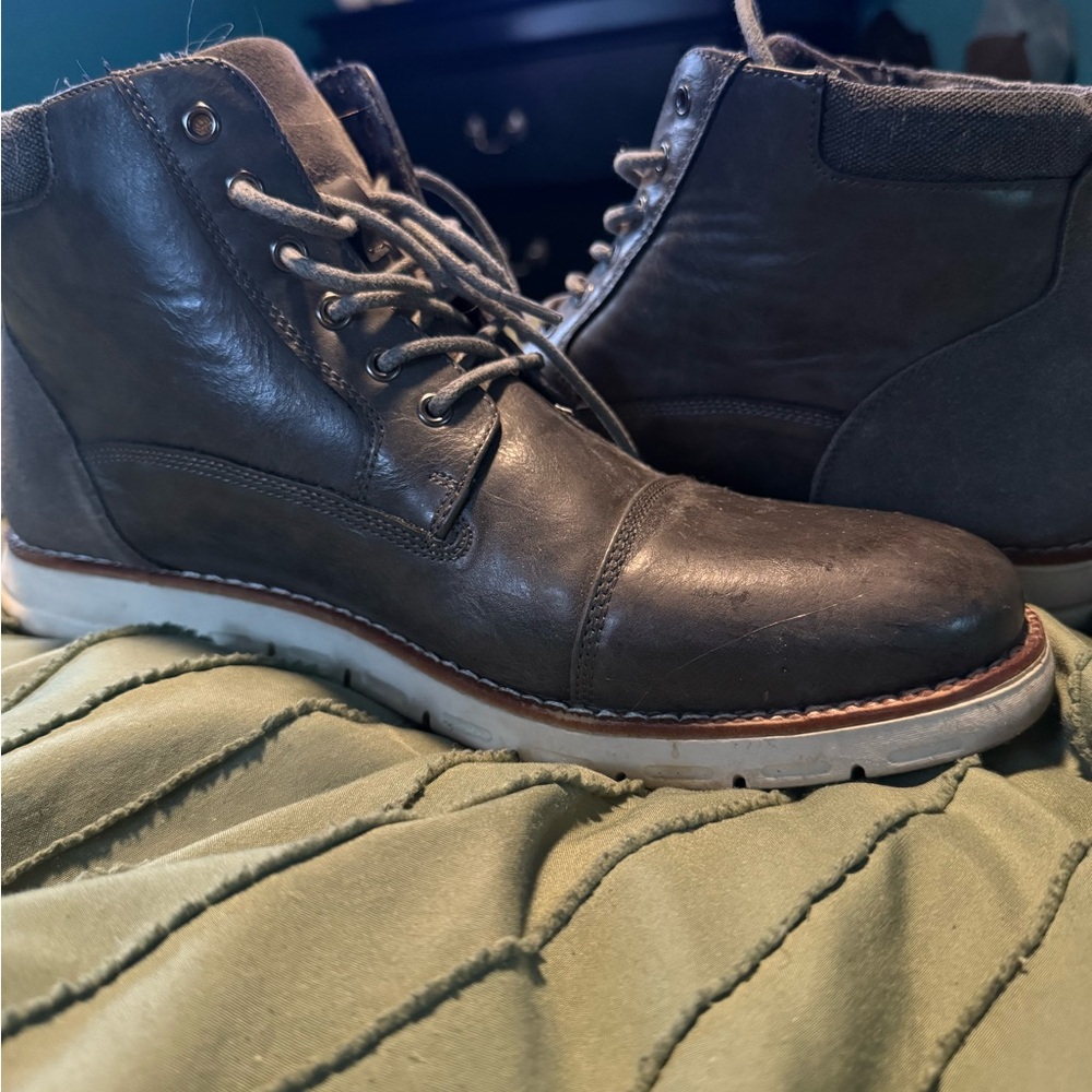 Gray Leather Lace-Up Boots with Rubber Sole